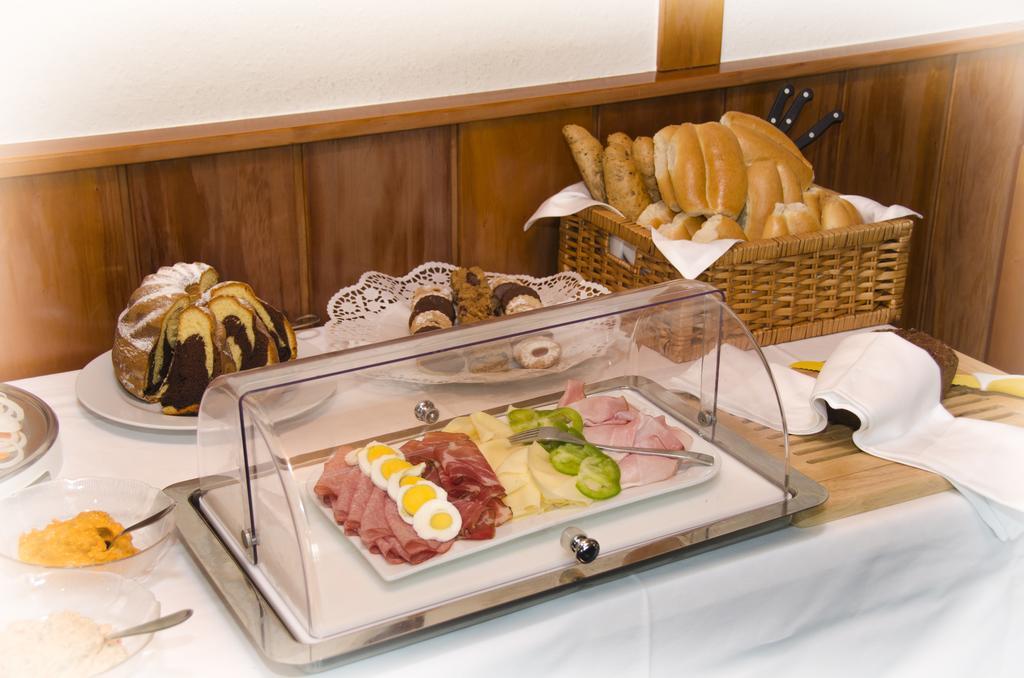 Gaestehaus Cafe Andrea Koeflach Luaran gambar